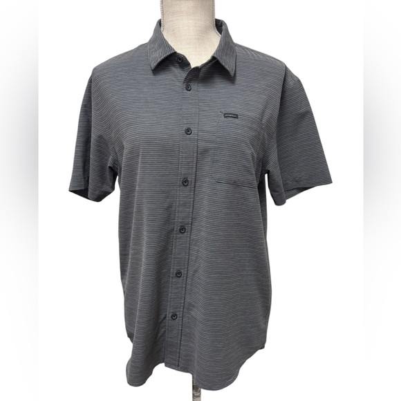 Men's O’NEILL Trvlr Series Gray Stripe Short Sleeve Button Down Shirt Size Small - Picture 1 of 14